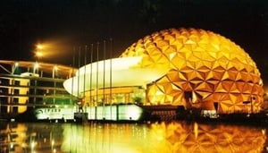 Shanghai Circus World-MissIt and You Miss Shanghai