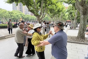 Shanghai: tour della Concessione Francese con corso di artigianato