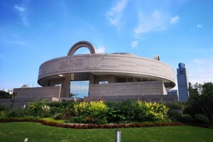 Shanghai's Springtime Delights