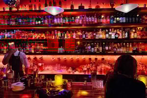 Tour de bares guiado por Shanghái con chupitos incluidos