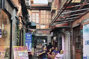 Szanghaj: wycieczka z przewodnikiem po tradycyjnym rzemiośle i kuchni