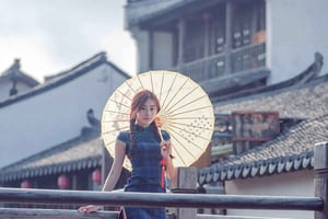 Shanghai: Zhujiajiao Water Town Tour with Hanfu Photos