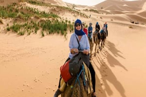1 noche de excursión a camello en el desierto de Merzouga