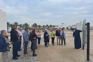 Bahrain: Führung für Gäste der MSC Euribia