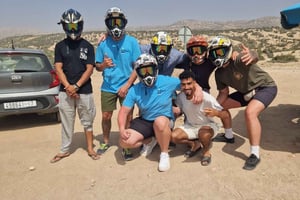 アガディール/タガズート発：サンドボード体験 & クアドバイク