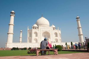 Desde Delhi: tour de 1 día al Taj Mahal al amanecer, el fuerte de Agra y el Baby Taj
