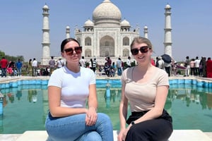 Ab Delhi: Private Tagestour zum Taj Mahal bei Sonnenaufgang & Rotes Fort