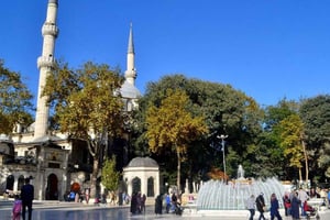 Istanbul: Ganztägige islamische Sahaba-Tour mit Mittagessen und Transfer