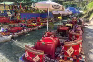 Marrakech: Atlasgebirge, Ourika-Tal, Wasserfall & Mittagessen