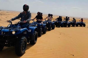 Sharjah: Mit dem Grizzly 350 CC in der Sahara unterwegs