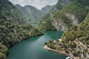 Shkodër: Accursed Mountains 5-Day Hike with Accommodation