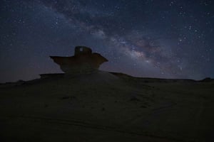 ¡Vive la experiencia de un safari por el desierto de Catar bajo las estrellas!