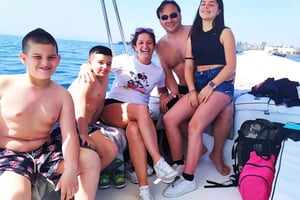 Aci Trezza: Zyklopeninsel, schwimmen im Meer von Odysseus