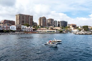 Catania: Båtuthyrning, var kapten på din kustresa