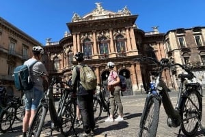 Catania by bike: discover the highlights of this lovely city