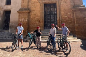 Passeio de E-Bike e comida de rua no centro histórico de Agrigento
