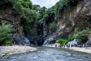 Sicile : visite d'une jounée de l'Etna et des gorges de l'Alcantara avec déjeuner