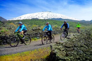 Etna: Maastopyöräily- tai sähköpyöräretki Etna-tulivuorella