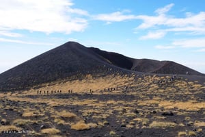 From Catania: Guided Tour of Mount Etna and Taormina