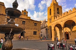 Da Cefalù: borghi siciliani autentici e happy hour