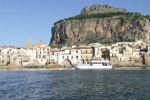 Из Чефалу: дневной тур от побережья до побережья с прогулкой на лодке