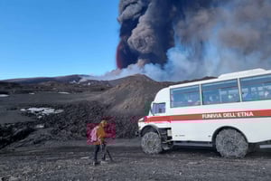 De Sciacca : Etna avec promenade en téléphérique et visite de Taormina