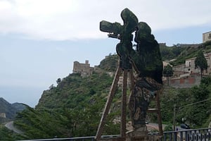 Ab Taormina oder Hafen von Messina: Private Pate-Tour