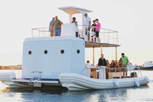 Giardini Naxos: Passeio de catamarã com golfinhos ao pôr do sol com Aperetif