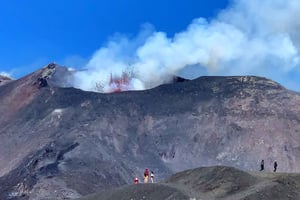 Etna: wycieczka do krateru i najwyższego południowego wejścia