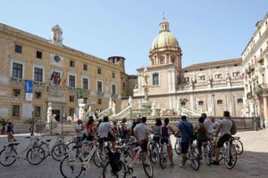 Palermo: bike tour guidato con assaggio street food