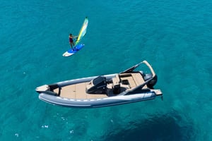 パレルモ：モンドッロ＆イソラ・デッレ・フェミーネ ボートツアー（ドリンク付き）