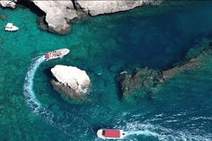 Privétour over het eiland Ortigia en de zeegrotten