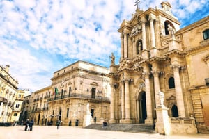 Siracusa: tour degli highlight di Ortigia per piccoli gruppi