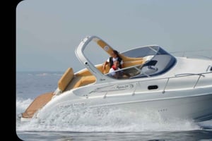 Syrakuzy: prywatny rejs z pływaniem w najpiękniejszych zatokach Syrakuz