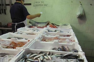 Clase de cocina siciliana de medio día en Taormina y visita al mercado