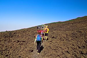 Taormina: excursão ao Monte Etna com degustação de vinhos e almoço