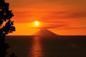 Tropea: Båttur i solnedgången på Costa degli Dei, max 12 personer