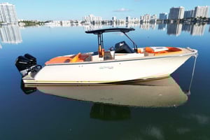 Din drömdag till havs – Exklusiv all-inclusive yachtflykt med kapten