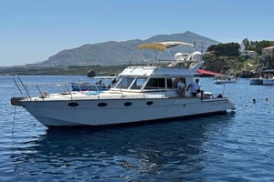 RISERVA DELLO ZINGARO E SCOPELLO: VENEILYRETKI JA SNORKLAUS