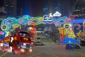 Big Bus Singapore Christmas Light-Up Tour met open bus