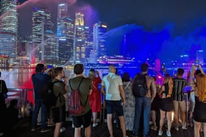 Singapore: Sunset River Cruise and Glittering Light Shows