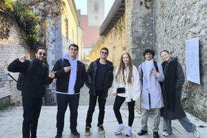 Desde Budapest: excursión de un día a Bratislava en furgoneta