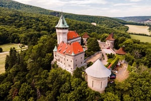 Three Castles in One day: Explore Majestic Heritage