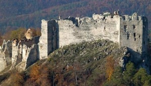 Uhrovec Castle