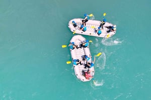 ブレッド家族で楽しめる3時間のラフティング・アドベンチャー