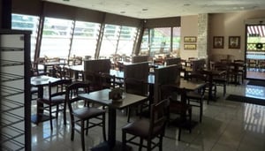 Café bar and restaurant Paradi?