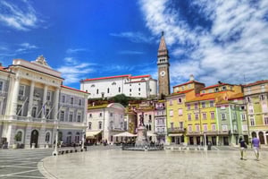Desde Liubliana: Cueva de Postojna, Castillo de Predjama y Piran