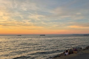 Izola: Sunset Coastal Run to Koper with Local Gift