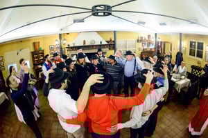 Ljubljana: Traditionelles slowenisches Abendessen und Show