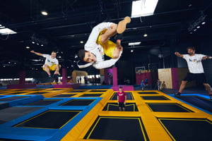 Woop! Hauska puisto, jossa on 21 nähtävyyttä